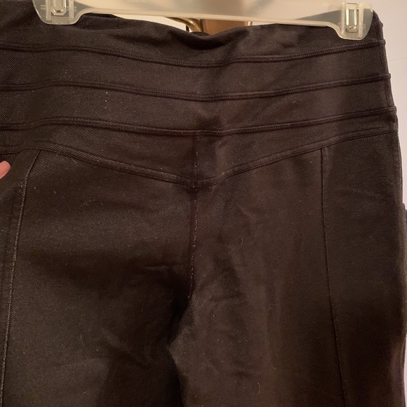 Lululemon Wide Leg Palazzo Style Pant, Dark Grey Denim Look Size 6, Hemmed - Picture 3 of 8